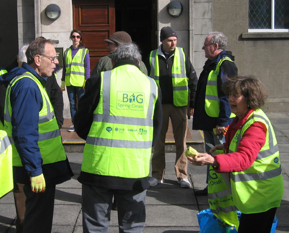 Saintfield Litter Pick April 27th 2013